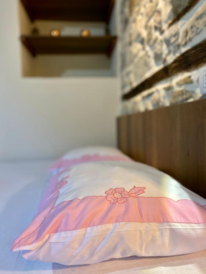 بيرات Restaurant & Guest House Semani المظهر الخارجي الصورة